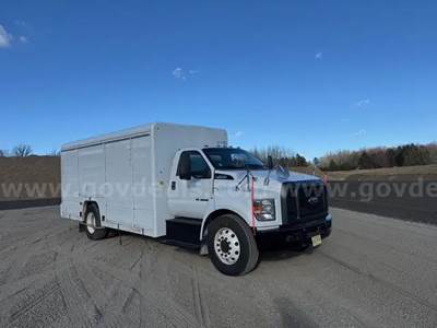 2016 Ford F-650