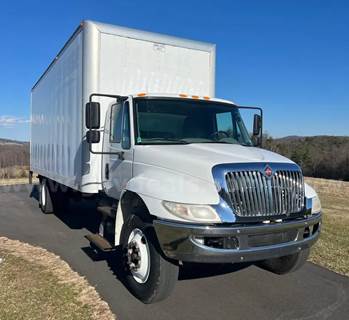 2017 International DuraStar 4300