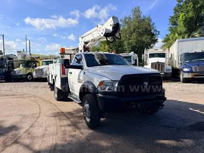 2017 RAM 5500 commercial bucket truck