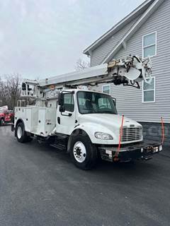 2014 Freightliner M2 106 Digger Derrick Truck