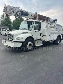 2011 FREIGHTLINER M2 106 DIGGER DERRICK