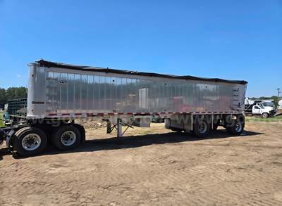 2015 East Dump Trailer