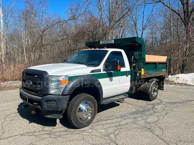 2015 Ford F-550 4x4 DUMP TRUCK (36,000 MILES!)