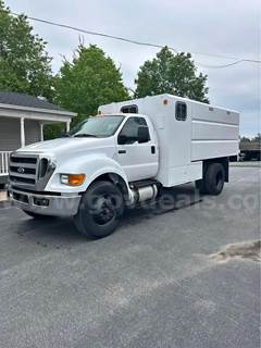 2013 FORD F-750 CHIP DUMP TRUCK