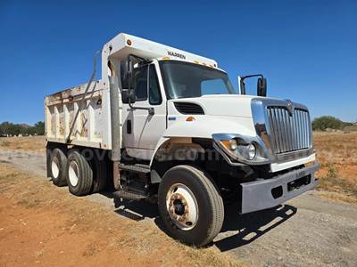 2013 International 7400 Dump Truck