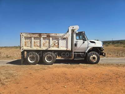 2013 International 7400 Dump Truck
