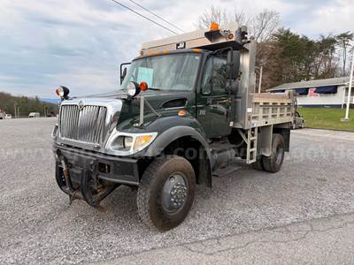 2005 International 7400 Dump Truck - 4x4
