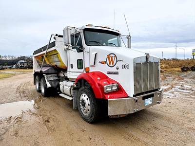 1996 Kenworth T800 6x4 T/A Dump Truck