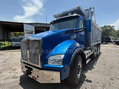2016 Kenworth T880 Tri/Axle Dump Truck