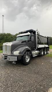 2018 Kenworth T880 Tri/A Dump Truck