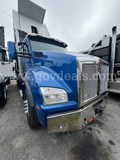 2016 Kenworth T880