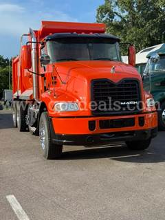 2016 Mack CH13 Dump Truck