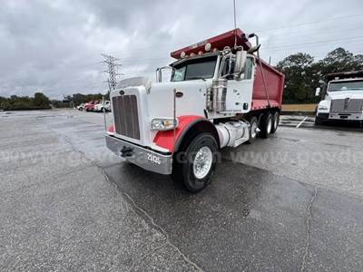 2016 Peterbilt 367 Tri/A Dump Truck
