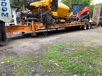 2020 Rampant 20-Ton Equipment Trailer, Asphalt Package, Air Brakes, Hyd. Ramps
