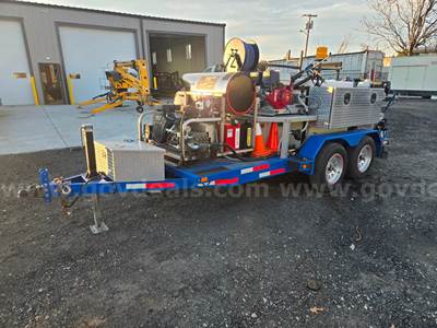 2021 Commercial grade pressure wash trailer