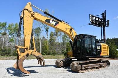 2017 Caterpillar 323F L Hydraulic Excavator