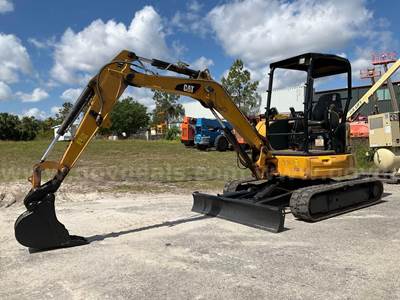 2018 CATERPILLAR EXCAVATOR MODEL 303:5E2, DIESEL, ANGLE BLADE
