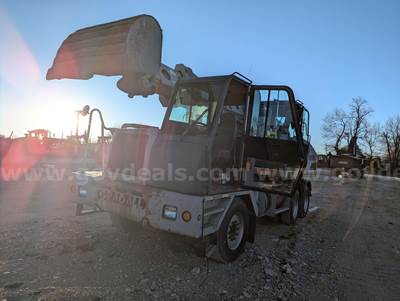 2006 Gradall XL4100 II Truck Mounted Hydraulic Excavator