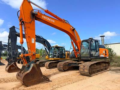 2019 Hitachi ZX300LC-6N Hydraulic Excavator