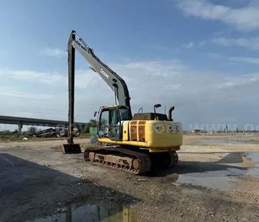 2014 JOHN DEERE 250G 60FT LONG REACH HYDRAULIC EXCAVATOR