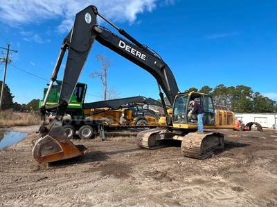 2014 John Deere 350G LC Crawler Mounted Hydraulic Excavator
