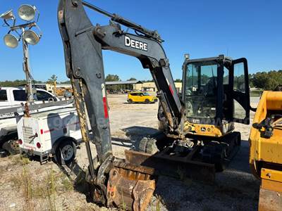 2016 John Deere 60G Mini Excavator