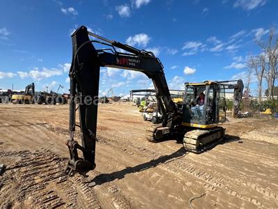 2018 John Deere 85G Hydraulic Excavator