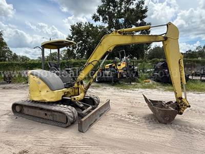 Komatsu PC50-MR2 MIDI Excavator with Open Canopy, 24� Bucket, Dozer Blade