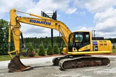 2018 Komatsu PC210 LC-11 Hydraulic Excavator