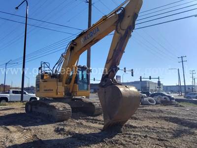 2016 Komatsu PC228USLC-10 Hydraulic Excavator