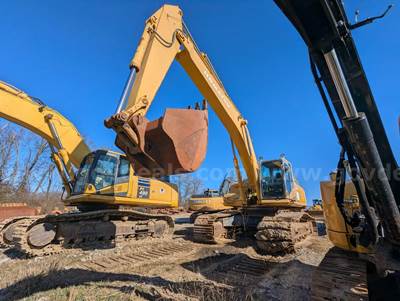2014 Komatsu PC490LC-10 Crawler Mounted Hydraulic Excavator