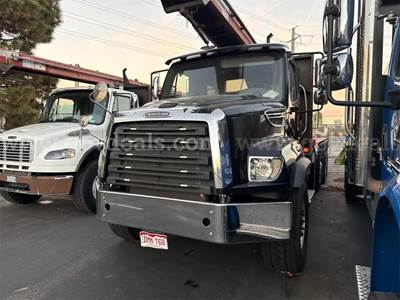2015 Freightliner 114SD  Tri/A Flatbed w/ Cleasby Roofing Conveyor