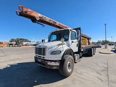2014 Freightliner M2 106 T/A Flatbed Truck w/ Cleasby FBR-6-40 Conveyor