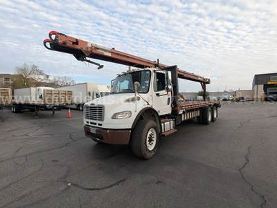 2014 Freightliner M2 106 T/A Flatbed w/Cleasby FBR-6-40 Roofing Conveyor