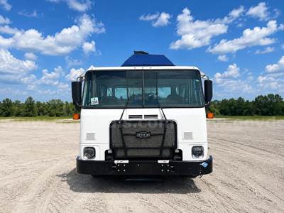 2019 Autocar ACX64 Garbage Truck/ Compactor
