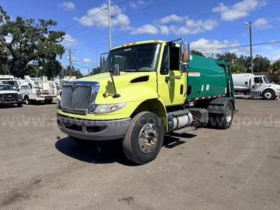 2018 International 4400 New Way 8 Cu Yard Rear Load Garbage Truck