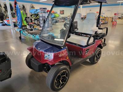 New 2025 Trump 47 Tomberlin Golf Cart Featured at LPGA Show 1 Of a kind