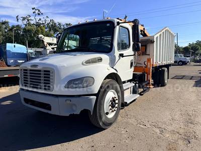 2015 Freightliner M2 106  S/A Grapple Truck