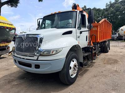 2006 International 4400