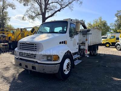 2005 Sterling Acterra S/A Grapple Truck
