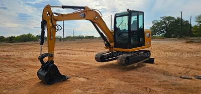 2016 Caterpillar 305.5E2 Mini Hydraulic Excavator