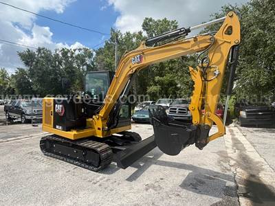 2025 CAT 305.5E2 New/Unused Mini Excavator