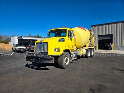 2019 western star cement mixer
