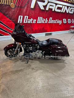 2022 Harley-Davidson FLHX 1227 miles