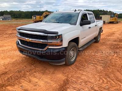 2018 Chevrolet Silverado 1500 4x4 Crew Cab Pickup
