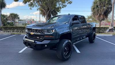 2018 Chevrolet Silverado 1500 LT Z71 Crew Cab 4WD