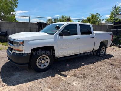 2017 CHEVROLET SILVERADO 1500 4WD RUNS AND DRIVES - SHIPPING AVAILABLE