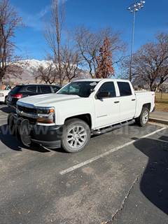 2017 CHEVROLET SILVERADO 1500 4WD - RUNS AND DRIVES