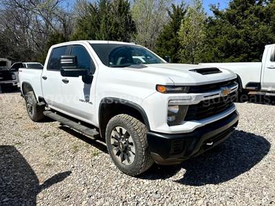 2024 Chevrolet Silverado 2500HD Custom 4x4 Crew Cab Pickup