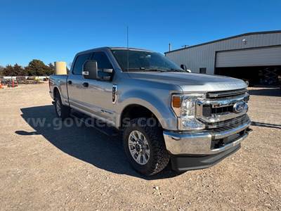 2022 Ford F-250 SD XLT Diesel Crew Cab 4WD Pickup